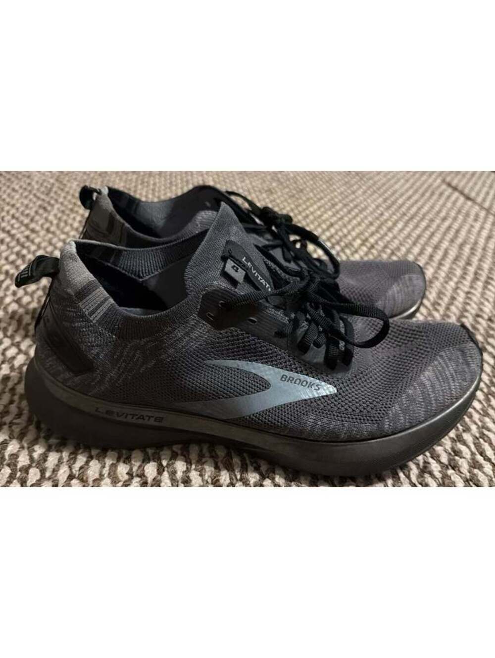 Brooks Levitate 4 Men's Size 8.5 D (Medium) Running Shoes Gray